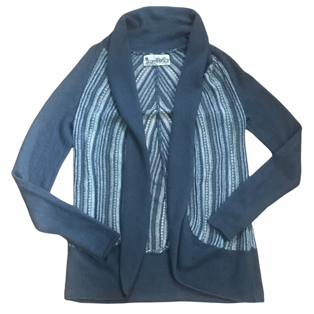 Women’s Adventura Open Cardigan Sweater in Size Medium